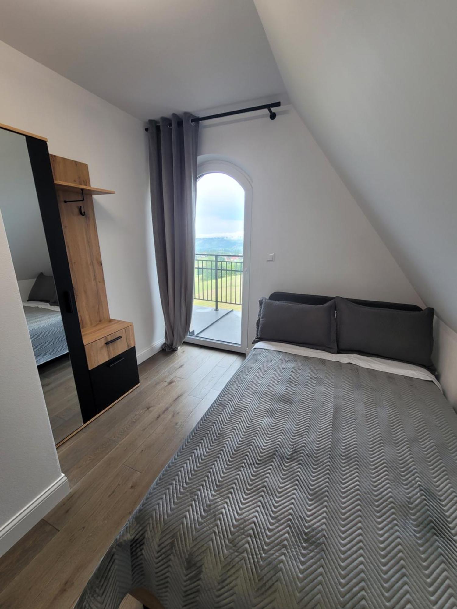 Dworek Antolowka Homestay Sierockie